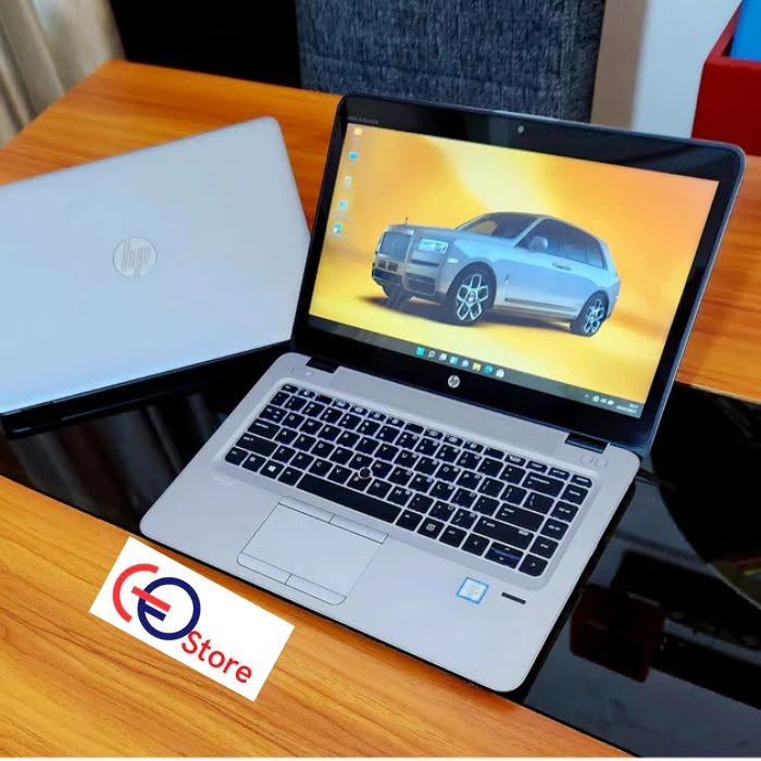 HP EliteBook Argente (modele a confirmer) - Unite 2